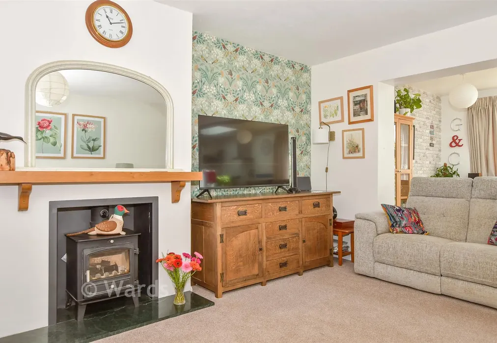Internal Lifestyle Photograph - Amsbury Road, Coxheath, Maidstone, Kent - Wards of Kent
