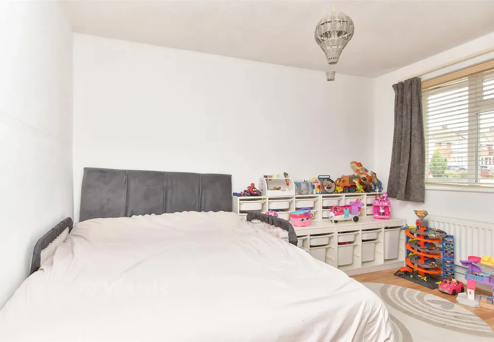 Bedroom 2 - Killick Road, Hoo, Rochester, Kent - Wards of Kent