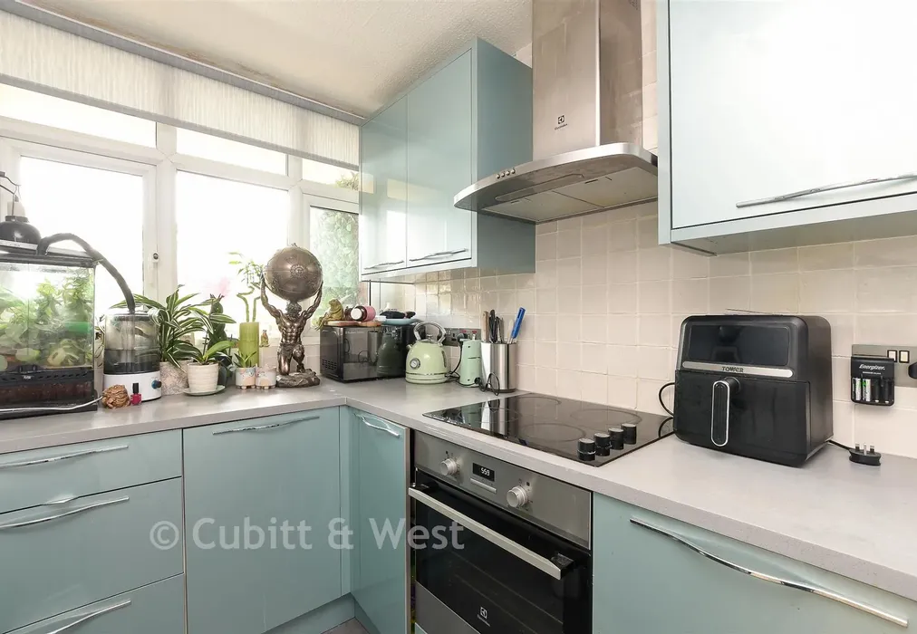 Kitchen - Sylvan Road, London - Wards of Kent