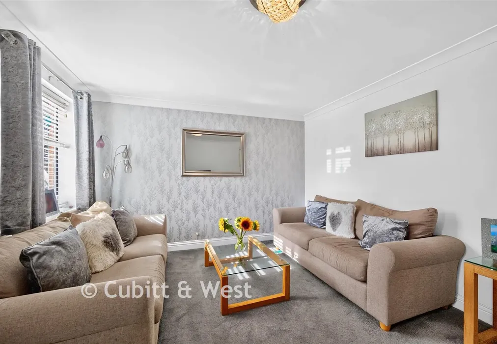Lounge - Azalea Close, Havant, Hampshire - Wards of Kent