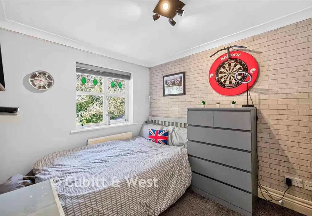 Bedroom 2 - Azalea Close, Havant, Hampshire - Wards of Kent