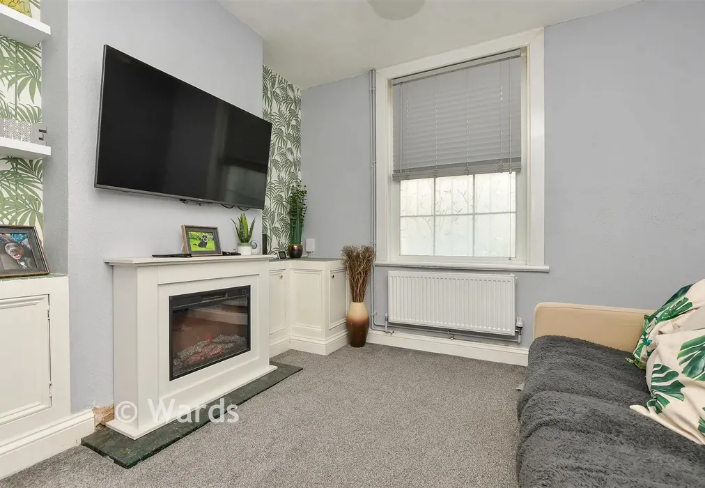 Lounge - Magdala Road, St. Peters, Broadstairs, Kent - Wards of Kent
