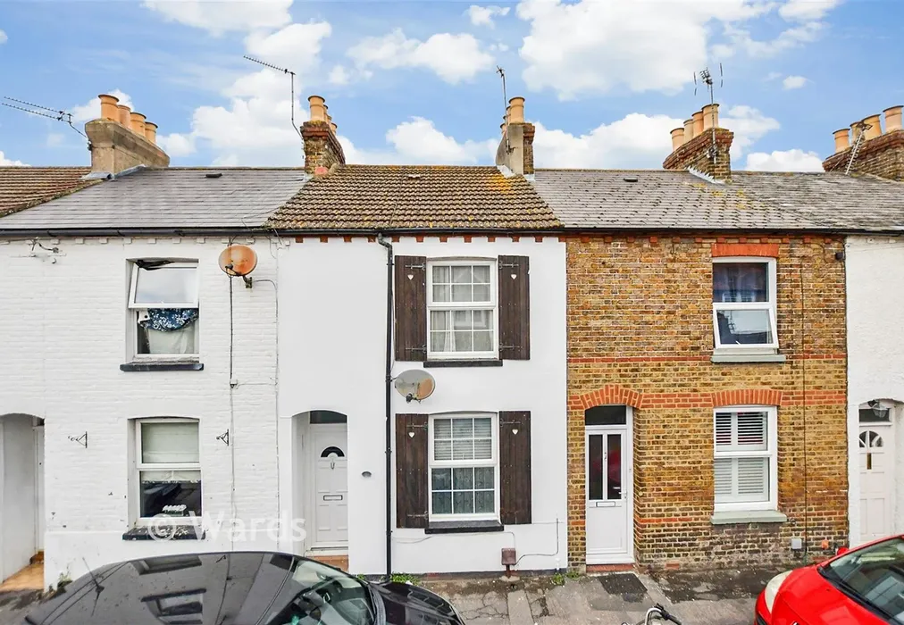 Front....(Web) - Magdala Road, St. Peters, Broadstairs, Kent - Wards of Kent