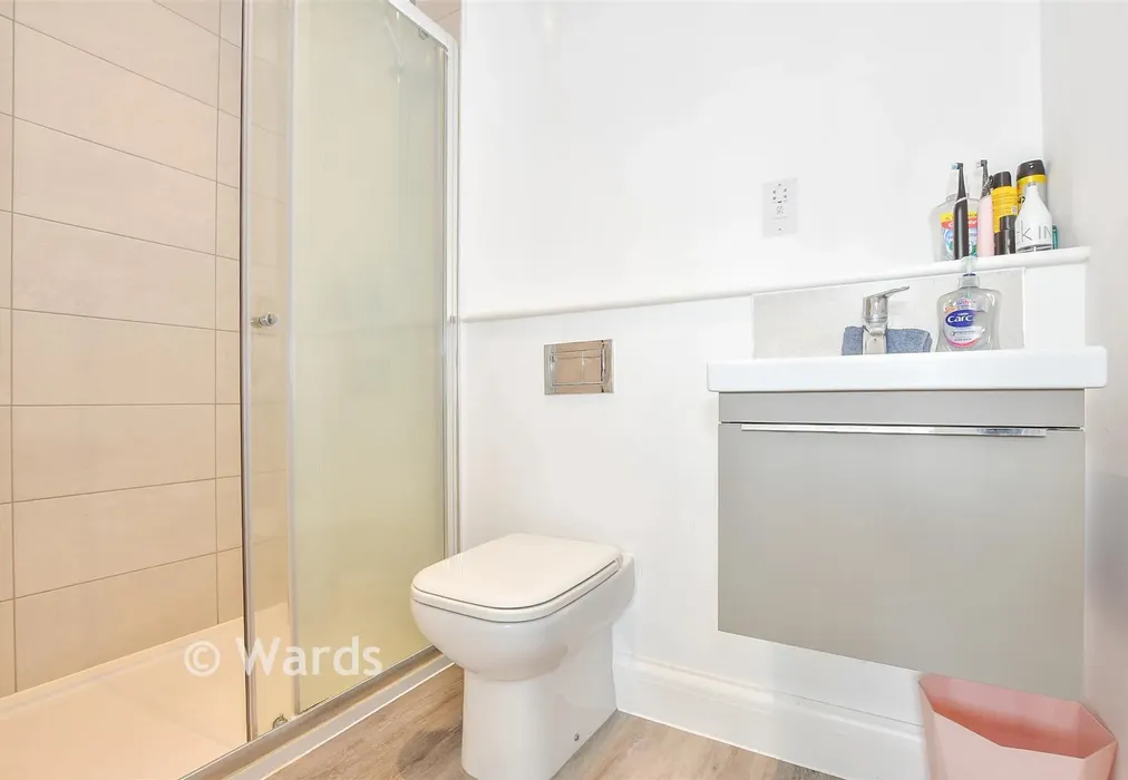 En-Suite Shower Room - Hengist Drive, Aylesford, Kent - Wards of Kent