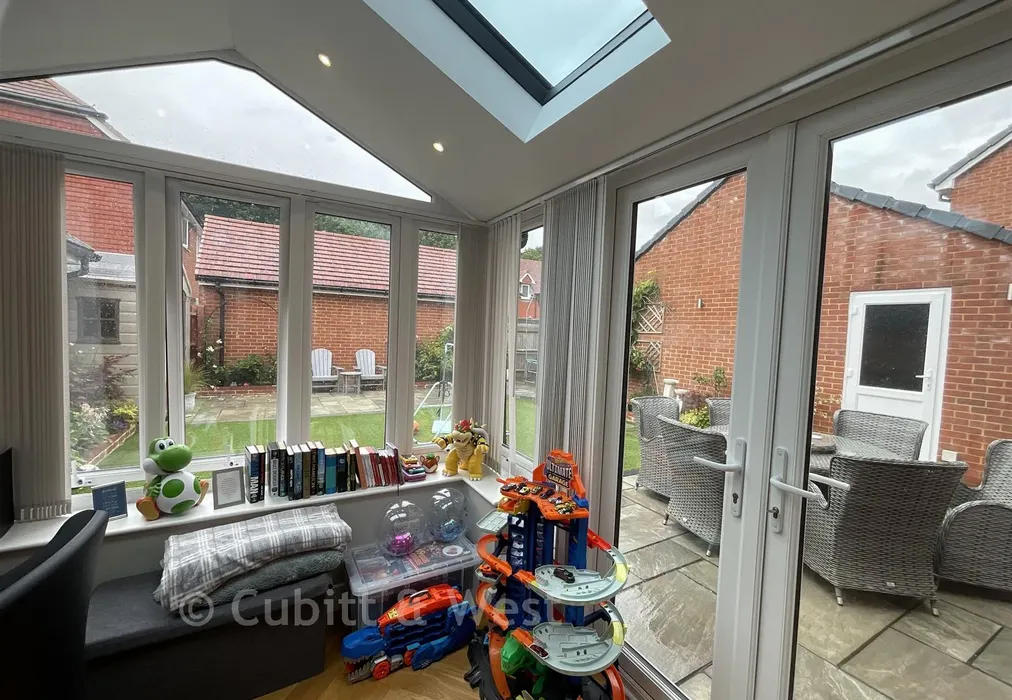 Conservatory - Upperton Grove, Littlehampton, West Sussex - Wards of Kent