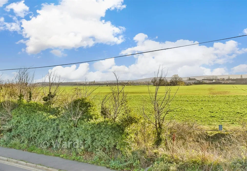 Views To Front - Ham Road, Faversham, Kent - Wards of Kent