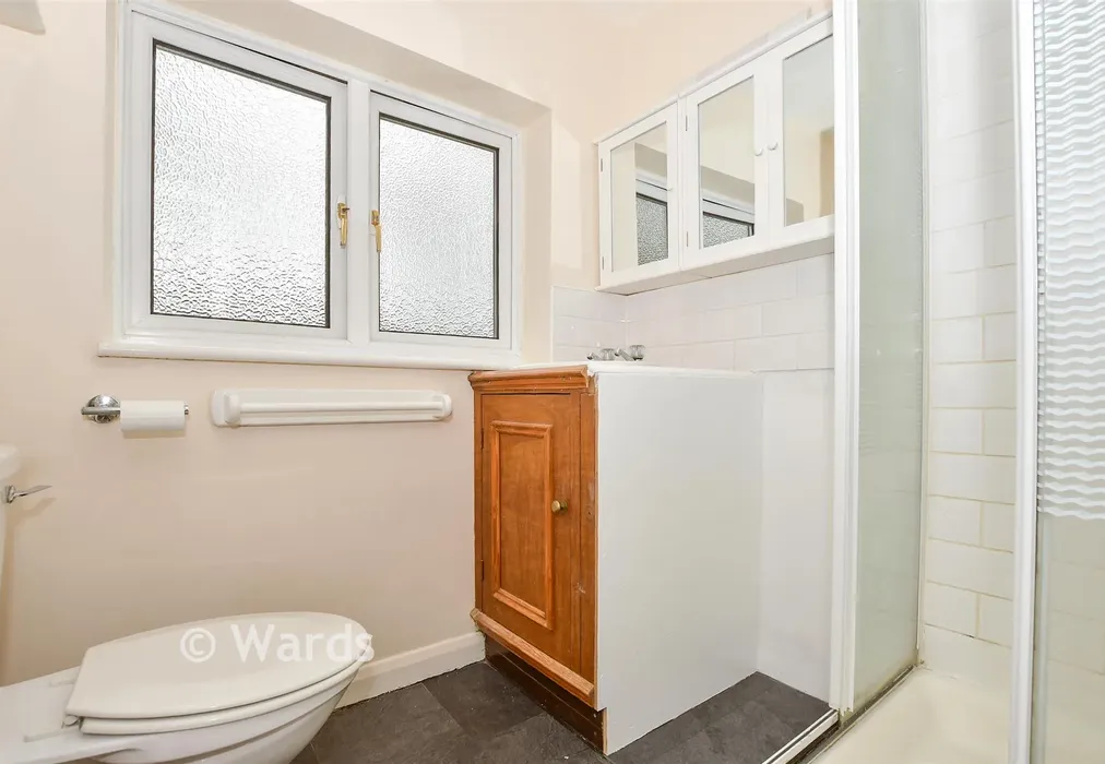 En-Suite Shower Room - Ware Street, Bearsted, Kent - Wards of Kent