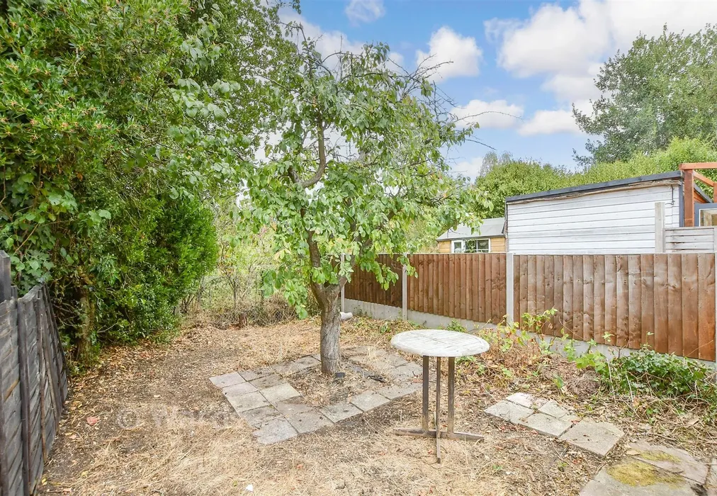 Rear Garden - Ware Street, Bearsted, Kent - Wards of Kent