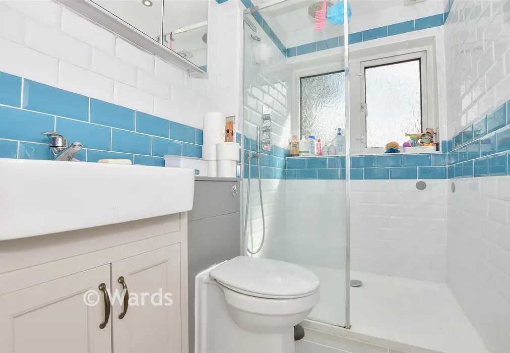 Shower Room - Wrangleden Road, Maidstone, Kent - Wards of Kent