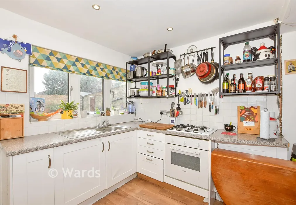 Kitchen - Wrangleden Road, Maidstone, Kent - Wards of Kent