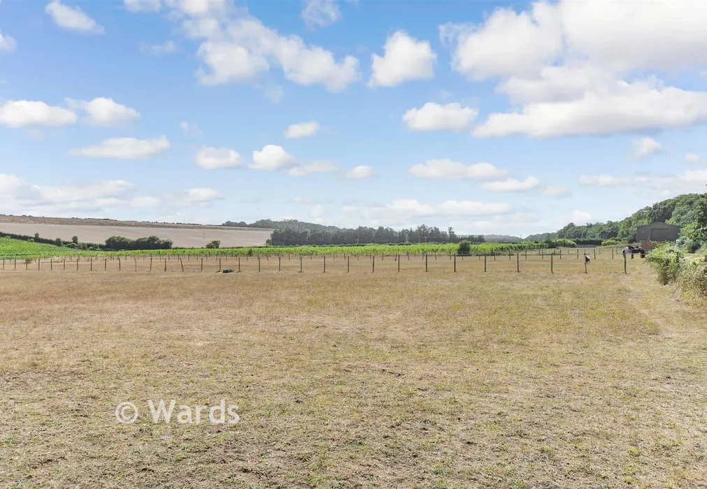Surrounding Area - Roman Road, Maydensole, Dover, Kent - Wards of Kent