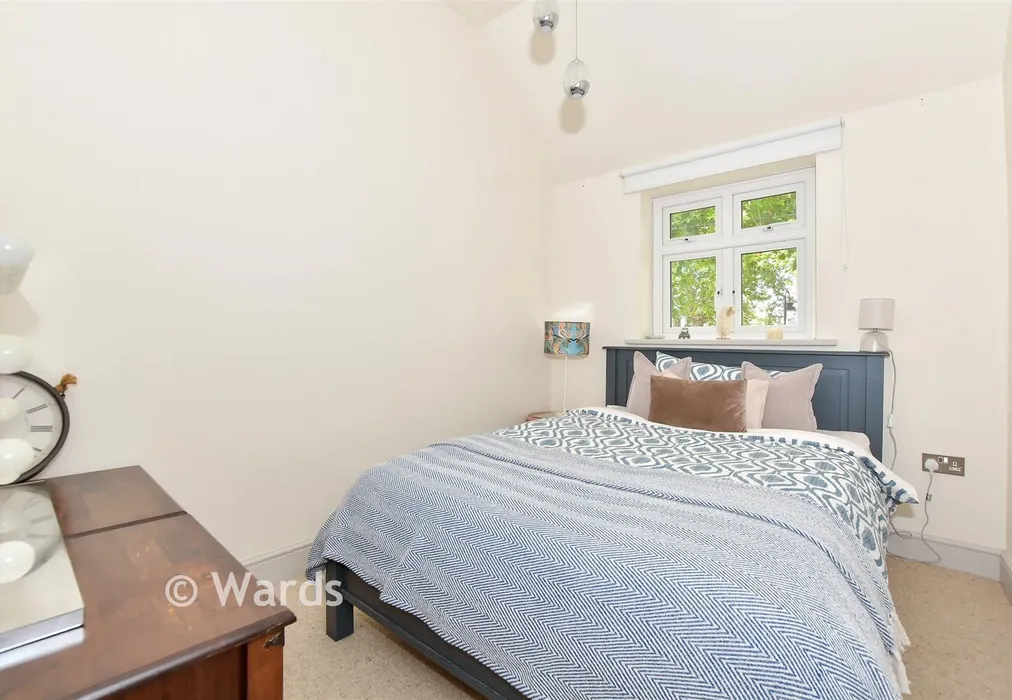 Bedroom 3 - High Street, Tenterden, Kent - Wards of Kent