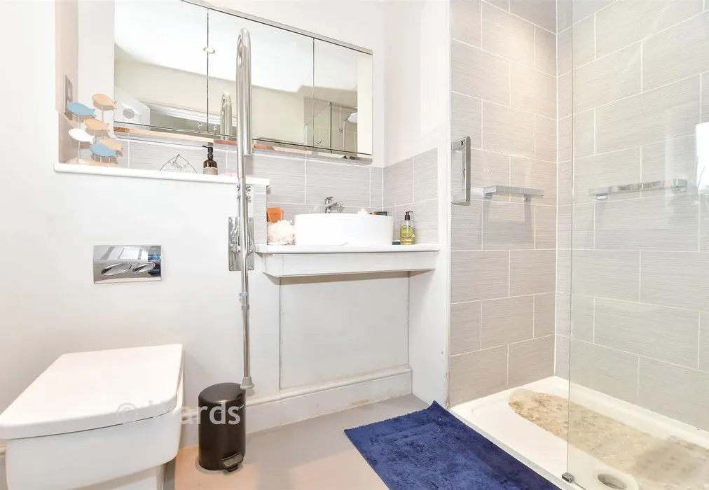 En-Suite Shower Room - High Street, Tenterden, Kent - Wards of Kent