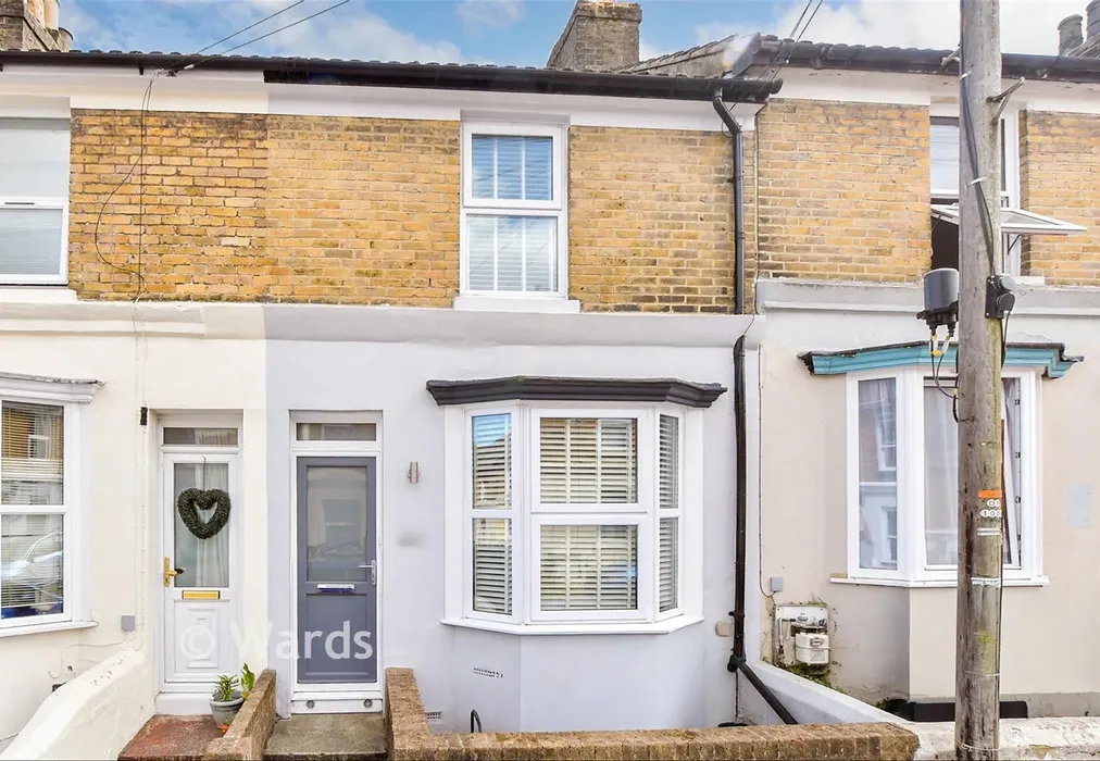 External Front Web.... - Clarendon Place, Dover, Kent - Wards of Kent