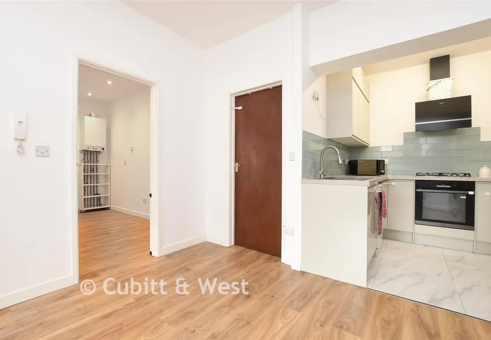 Lounge/Diner - Sydney Road, Sutton, Surrey - Wards of Kent