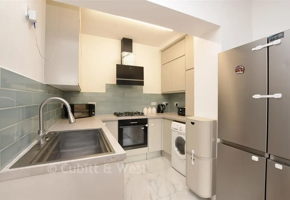 Kitchen - Sydney Road, Sutton, Surrey - Wards of Kent