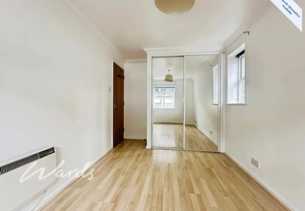 Bedroom - River Bank Close Maidstone ME15 - Wards of Kent