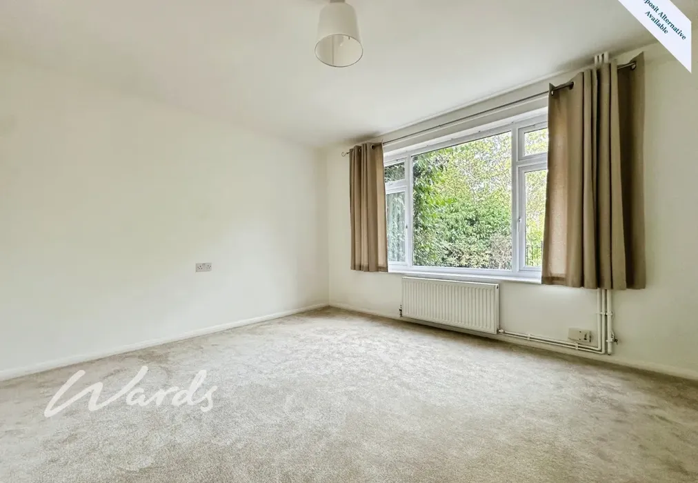 Living Room - Shaftesbury Close East Malling ME19 - Wards of Kent