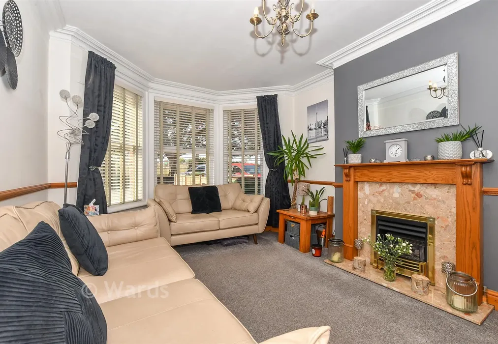 Lounge - Stanley Road, Folkestone, Kent - Wards of Kent