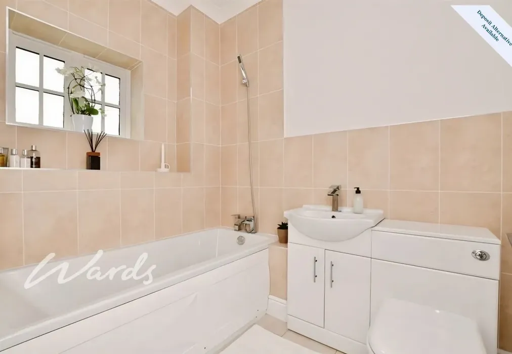 Bathroom - High Street Staplehurst TN12 - Wards of Kent