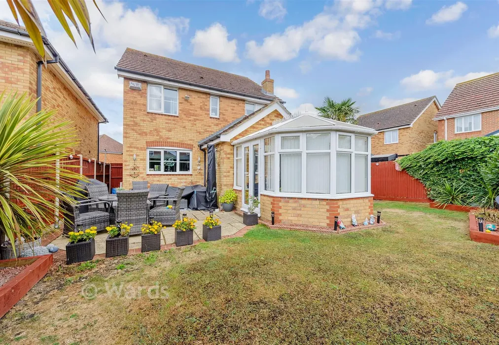 Rear Elevation - Mackintosh Close, High Halstow, Kent - Wards of Kent
