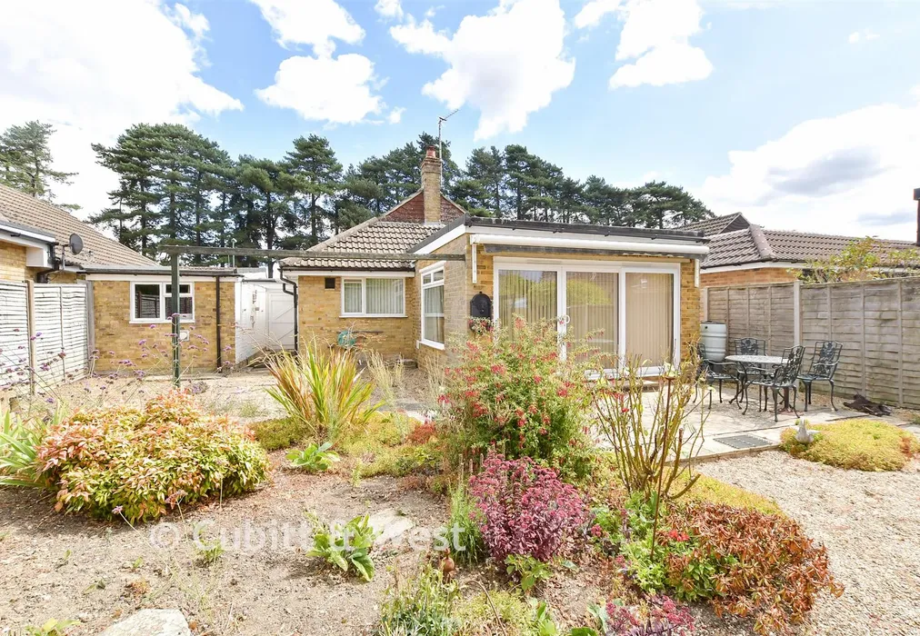 Rear Elevation - Irwin Drive, Horsham, West Sussex - Wards of Kent