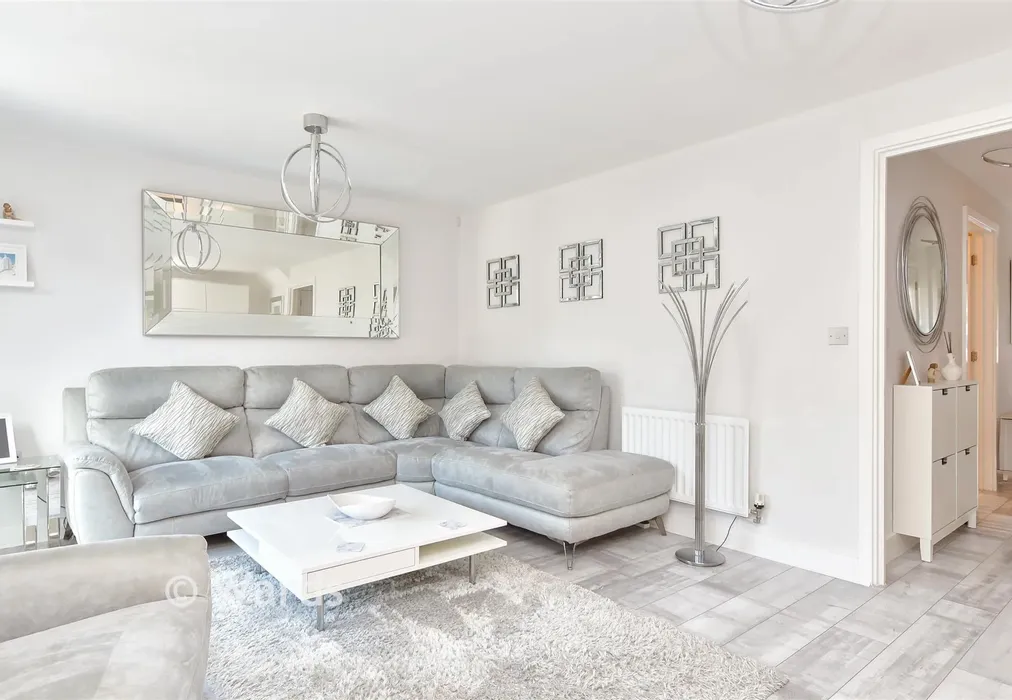 Lounge - Weymouth Road, Wainscott, Rochester, Kent - Wards of Kent