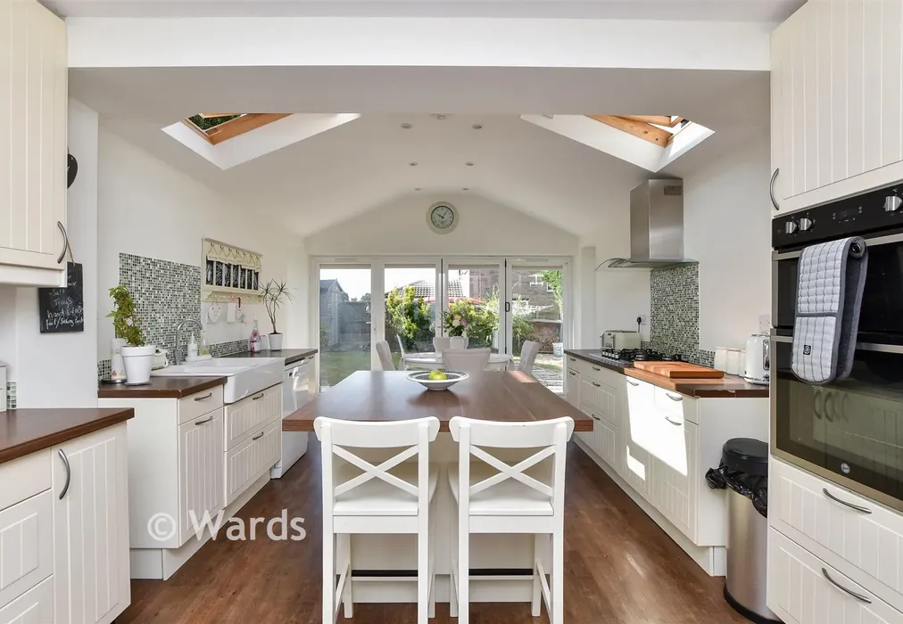 Kitchen/Diner - The Downings, Herne Bay, Kent - Wards of Kent