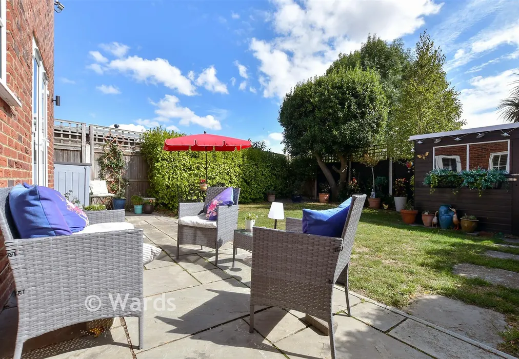 External Lifestyle Photograph - Hoopers Lane, Herne Bay, Kent - Wards of Kent