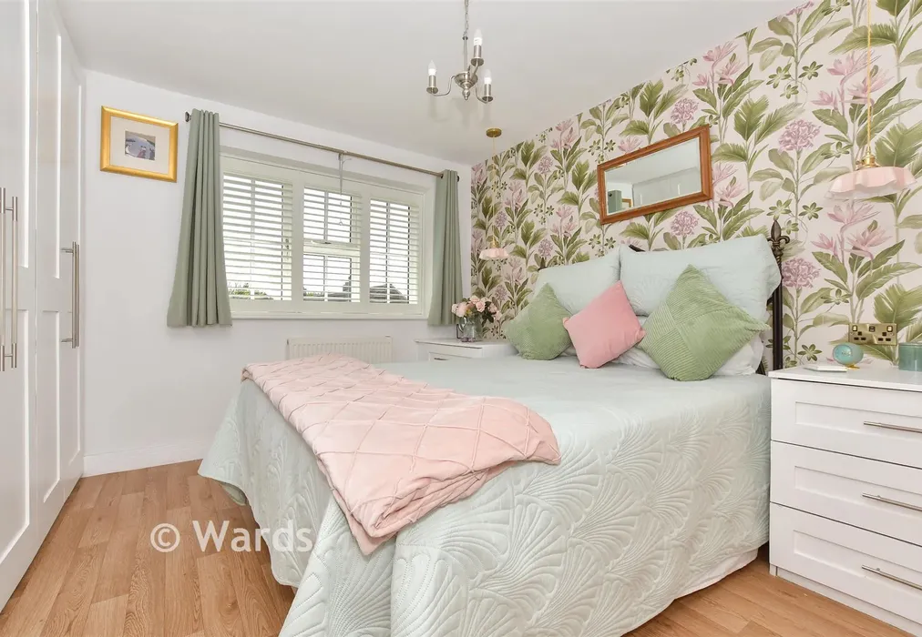 Bedroom 1 - Hoopers Lane, Herne Bay, Kent - Wards of Kent