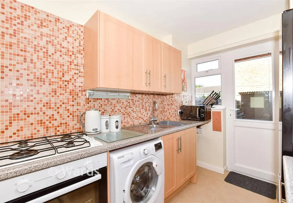 Kitchen - Merton Road, Bearsted, Maidstone, Kent - Wards of Kent