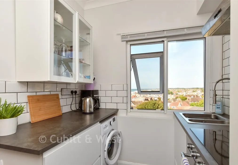 Kitchen - Grand Avenue, Worthing, West Sussex - Wards of Kent