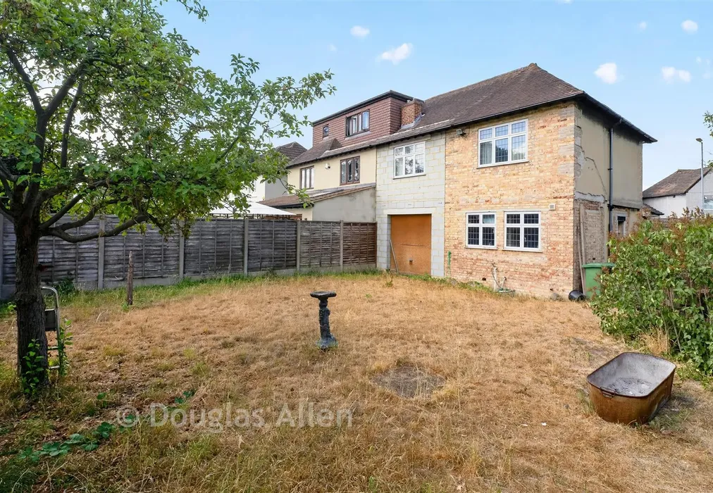 Rear Elevation - East Road, Chadwell Heath, Essex - Wards of Kent