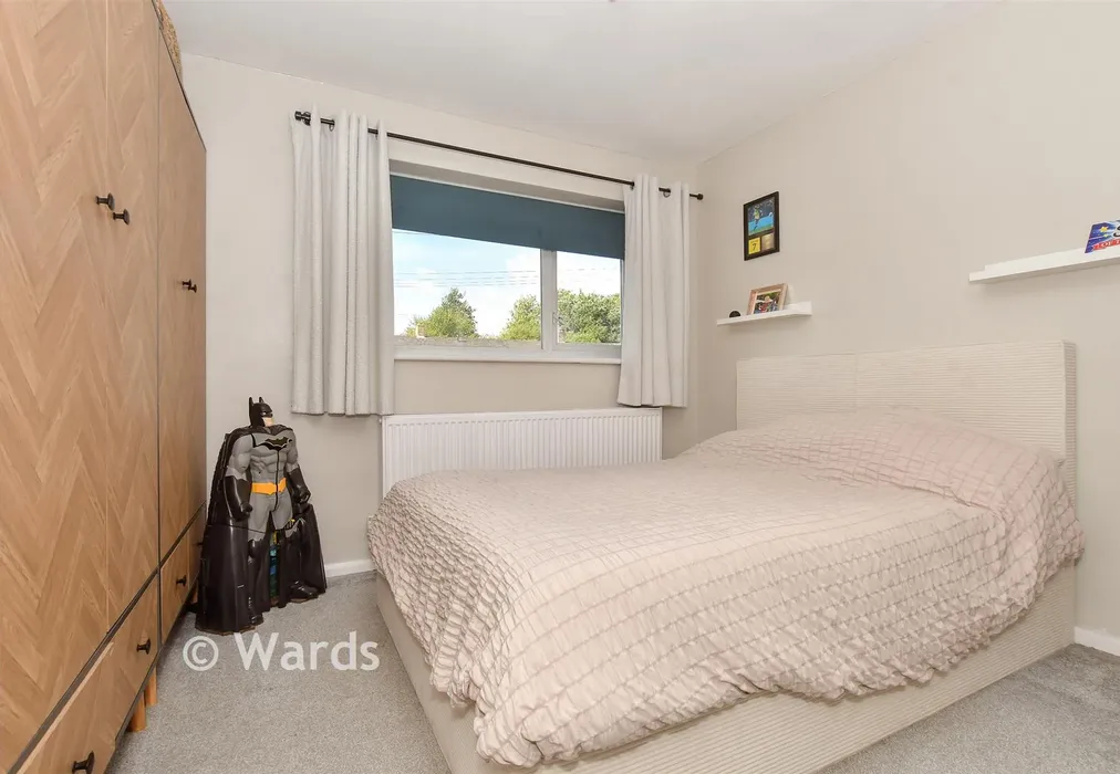 Bedroom 2 - Hill Crescent, Aylesham, Canterbury, Kent - Wards of Kent