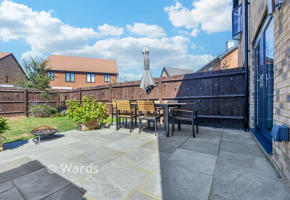 Patio / Decking - Serpentine Road, Faversham, Kent - Wards of Kent