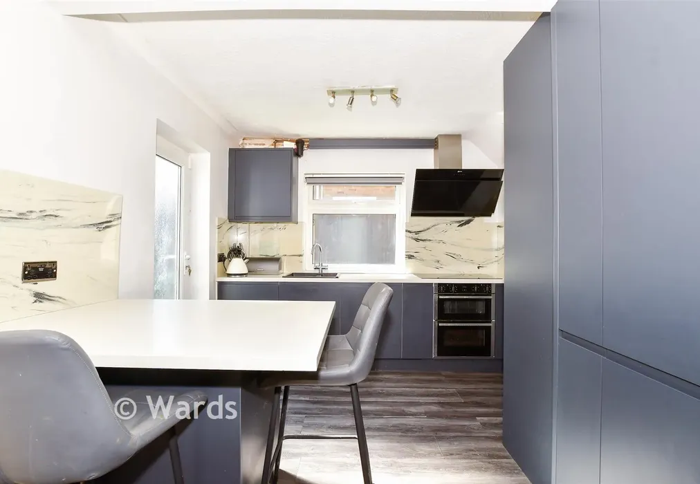 Kitchen - Wilberforce Road, Coxheath, Maidstone, Kent - Wards of Kent