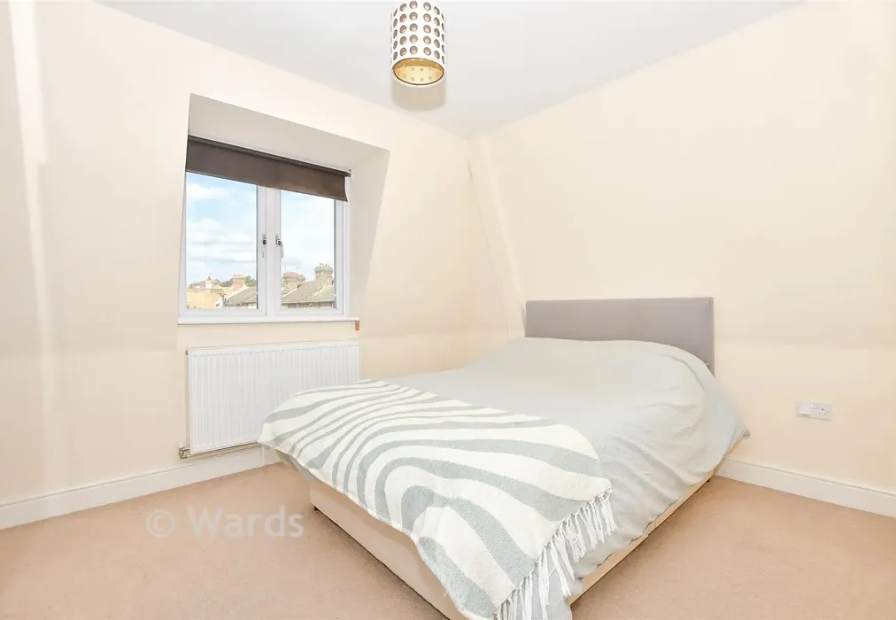 Bedroom 1 - Western Road, Maidstone, Kent - Wards of Kent
