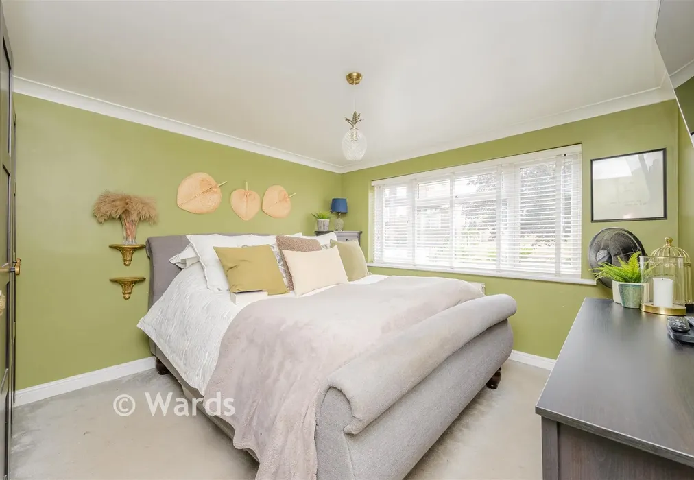 Bedroom 1 - Polhill Drive, Walderslade, Chatham, Kent - Wards of Kent