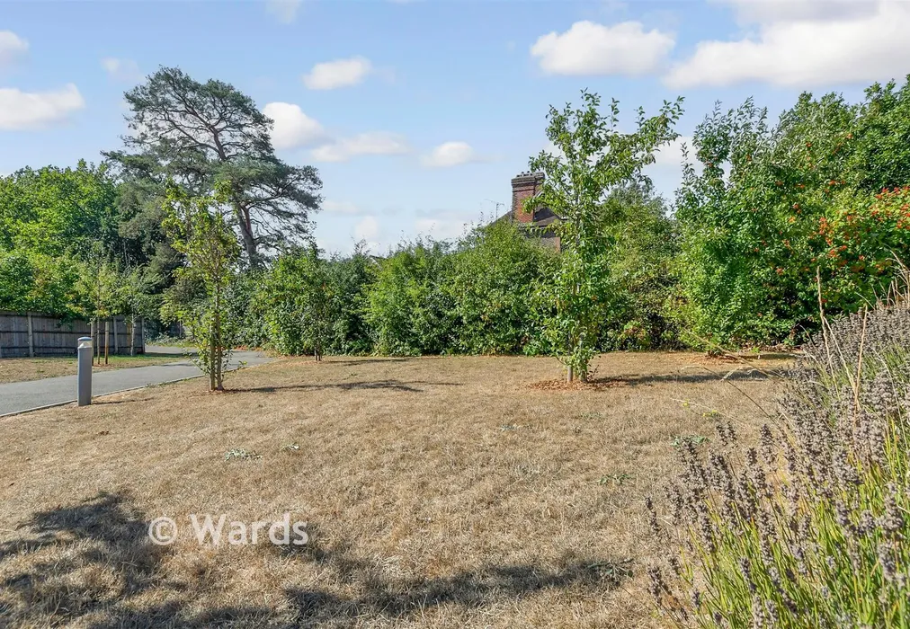 Views To Front - Larch Close, Ashford, Kent - Wards of Kent