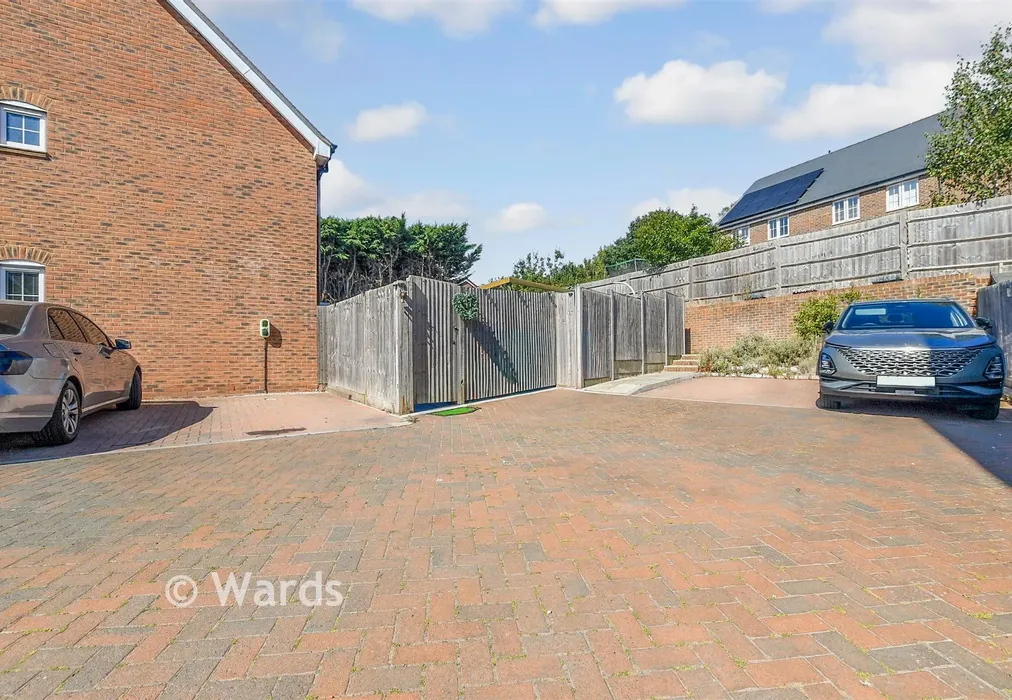 Driveway/Parking - Larch Close, Ashford, Kent - Wards of Kent
