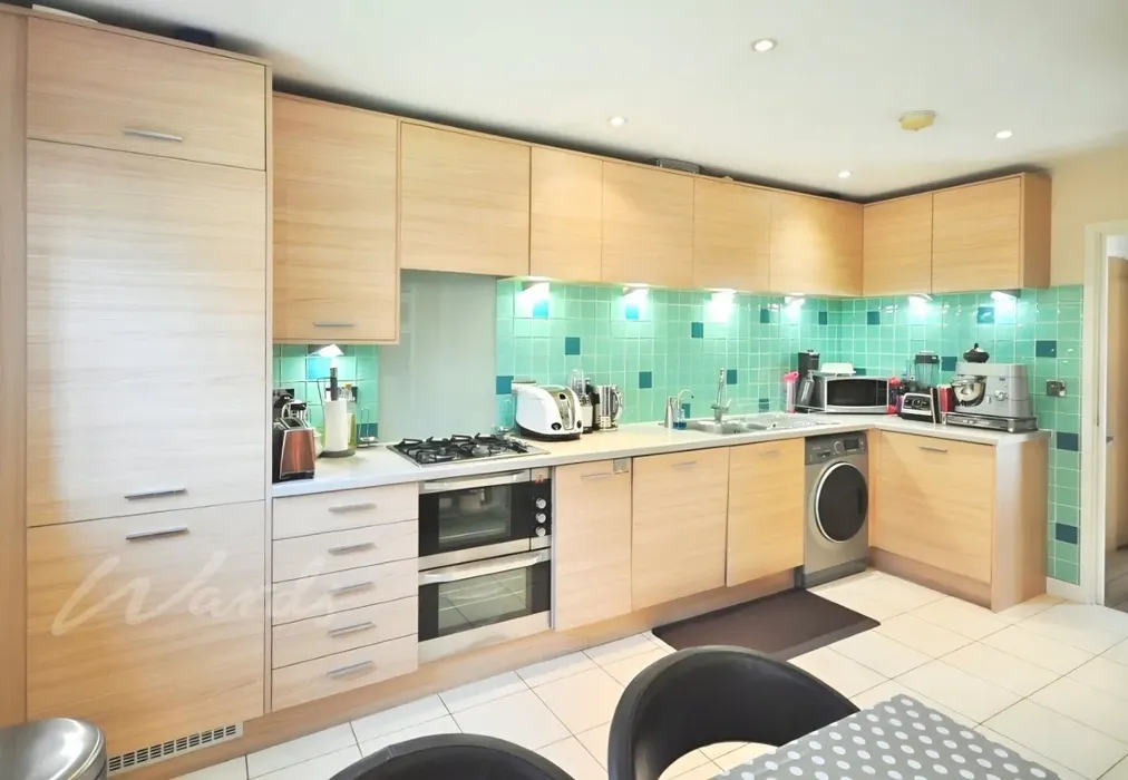 Kitchen - The Rise Greenhithe DA9 - Wards of Kent