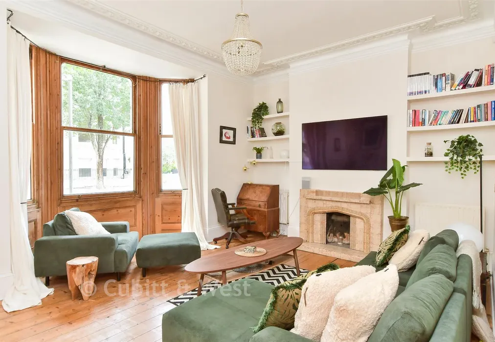 Lounge - Buckingham Road, Brighton, East Sussex - Wards of Kent