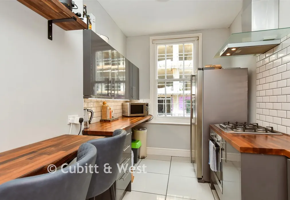 Kitchen - Buckingham Road, Brighton, East Sussex - Wards of Kent