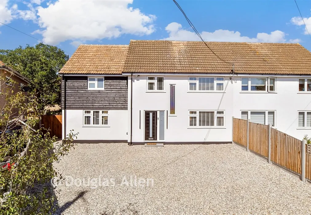 Front Web - Billericay Road, Herongate, Essex - Wards of Kent