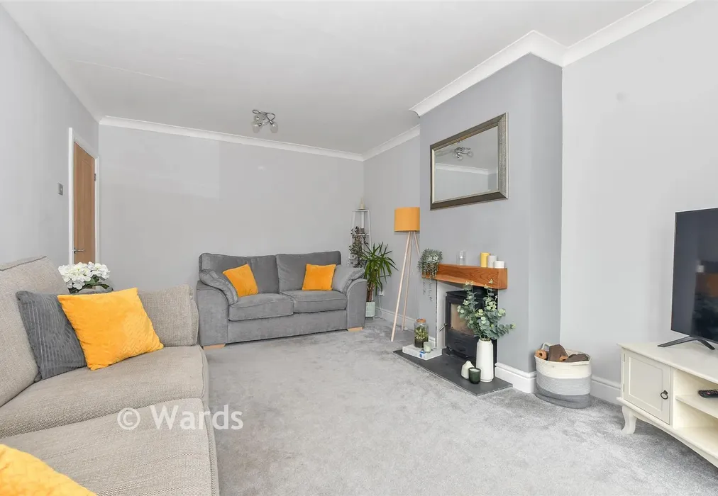 Lounge - Cooper Road, Snodland, Kent - Wards of Kent