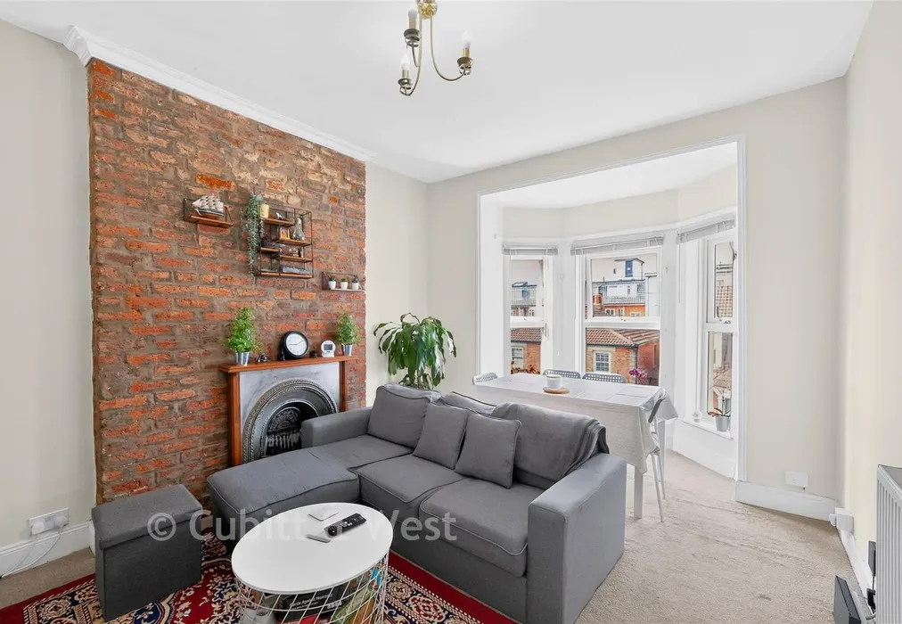 Lounge - Auckland Road East, Southsea, Hampshire - Wards of Kent