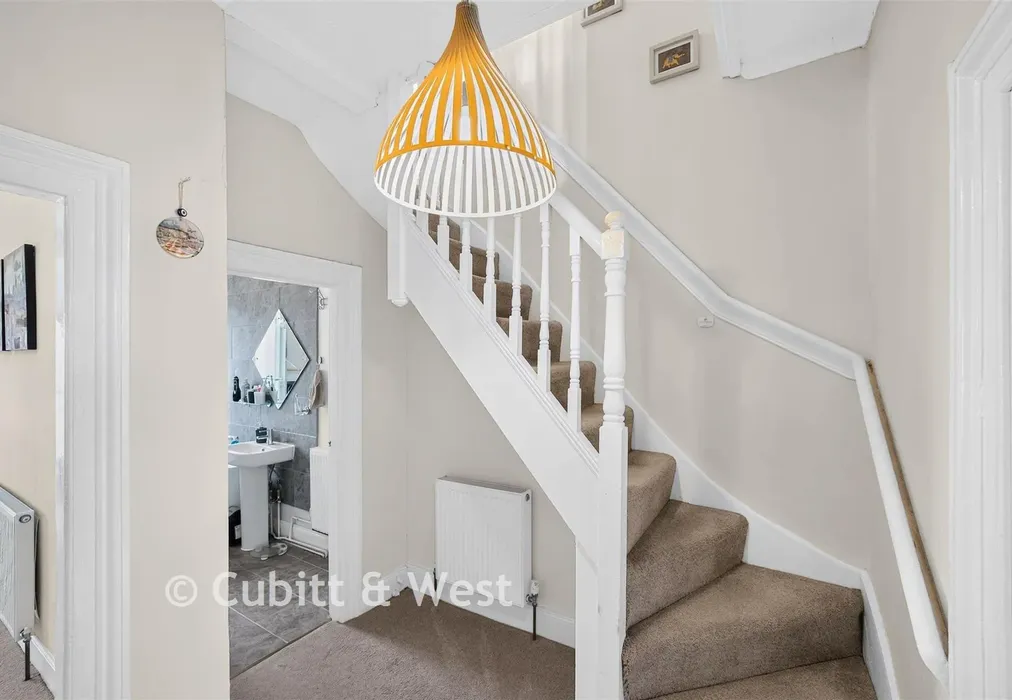 Internal Lifestyle - Auckland Road East, Southsea, Hampshire - Wards of Kent