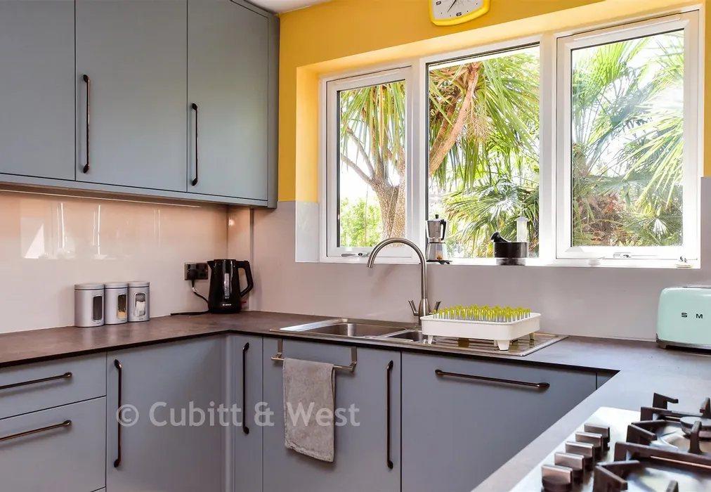 Internal Lifestyle Photograph - Bankside, Brighton, East Sussex - Wards of Kent