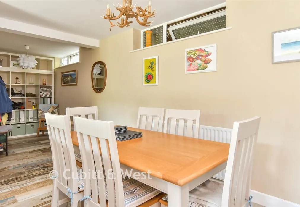 Internal Lifestyle Photograph - Bankside, Brighton, East Sussex - Wards of Kent