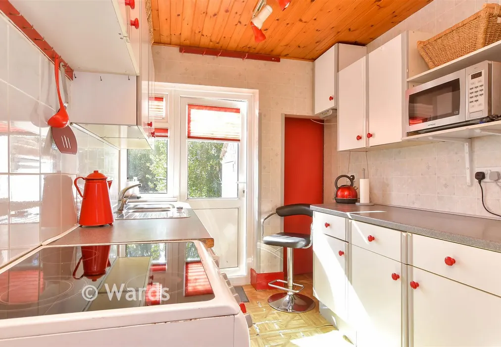 Kitchen - City Way, Rochester, Kent - Wards of Kent